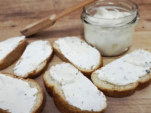 Serek Kanapkowy - do wyboru solony lub z czosnkiem